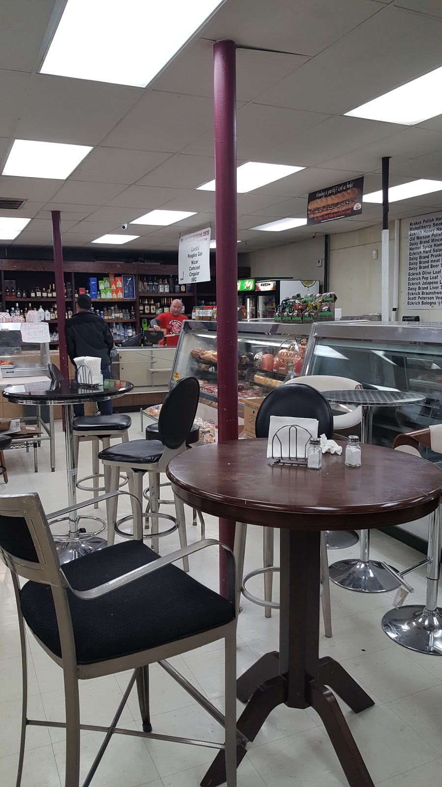 Burbank Food Liquor & Deli | 4818 W 83rd St, Burbank, IL 60459, USA | Phone: (708) 424-6321