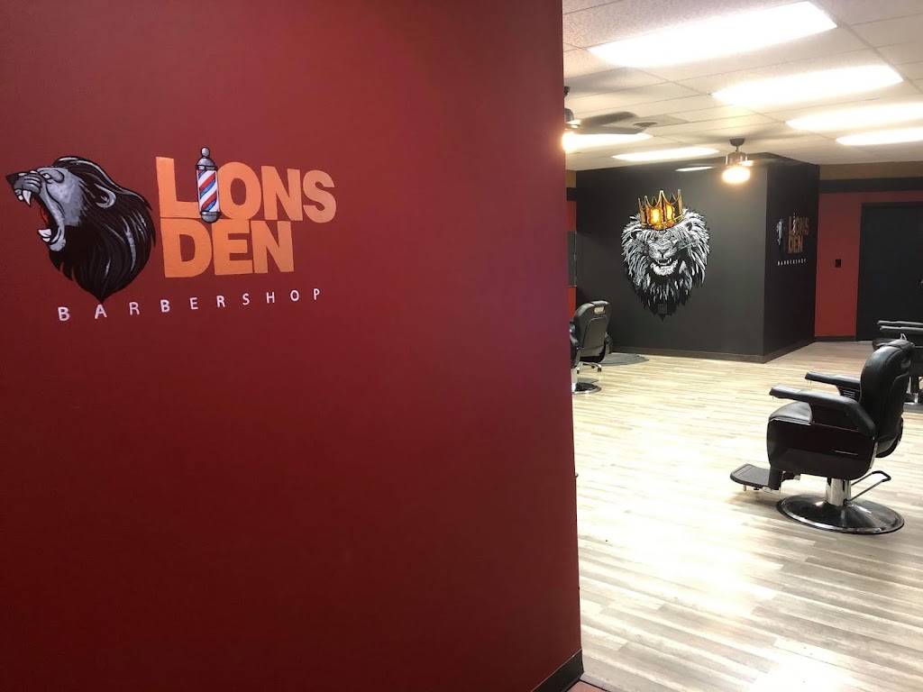 Lions Den Barbershop MN | 6282 Boone Ave N, Brooklyn Park, MN 55428, USA | Phone: (612) 258-9109