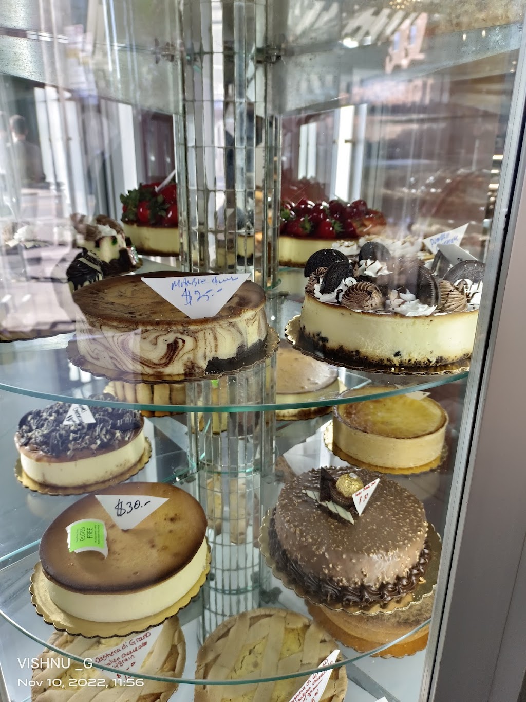 Tasty Pastry Shoppe | 8216-18 13th Ave, Brooklyn, NY 11228, USA | Phone: (718) 833-9493