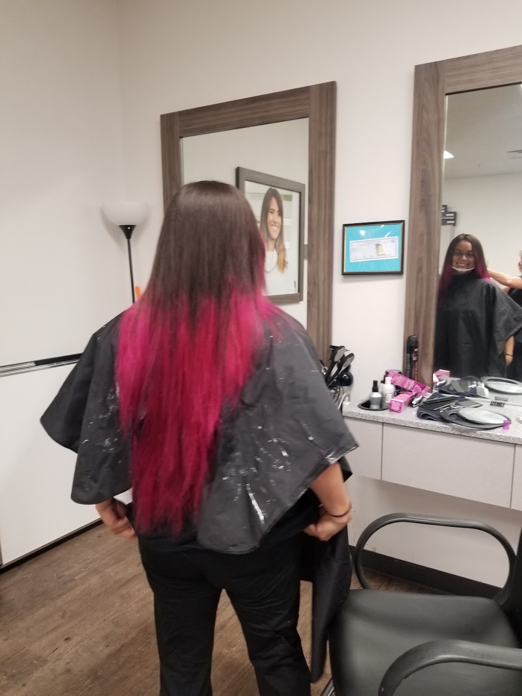 SmartStyle Hair Salon | 21200 Olhava Way NW, Poulsbo, WA 98370, USA | Phone: (360) 394-6200