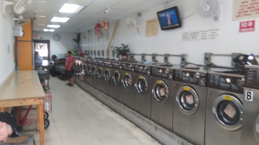 Lees Laundromat | 7021 18th Ave, Brooklyn, NY 11204, USA | Phone: (718) 331-7198