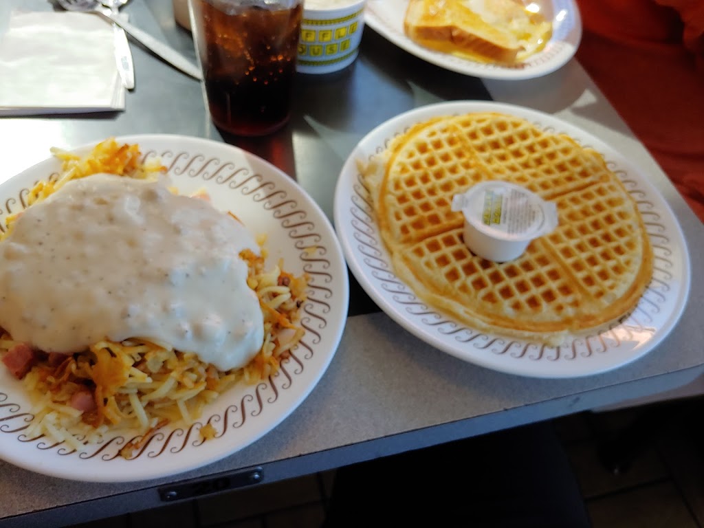 Waffle House | 1831 S Country Club Dr, Mesa, AZ 85210, USA | Phone: (480) 833-0005