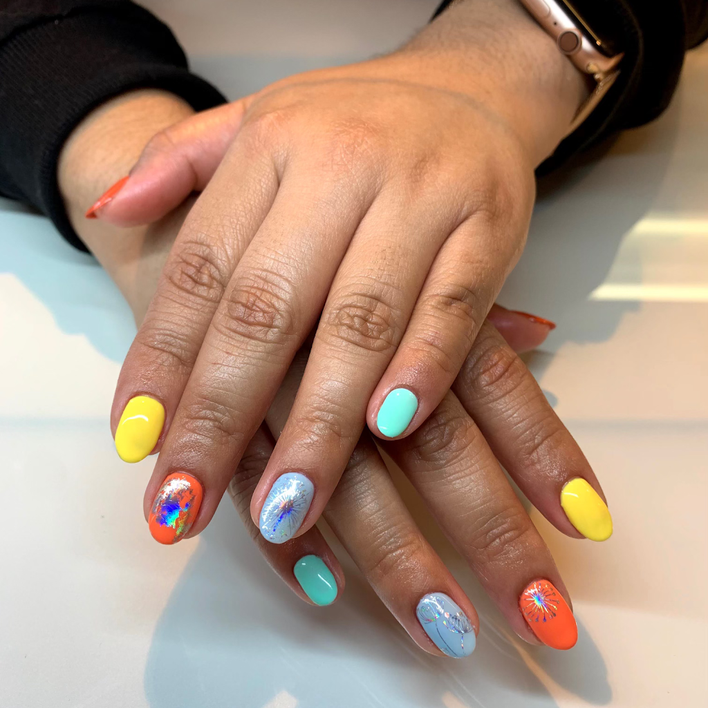 Simone’s Nail Lounge | 6650 W Archer Ave, Chicago, IL 60638, USA | Phone: (773) 801-3776