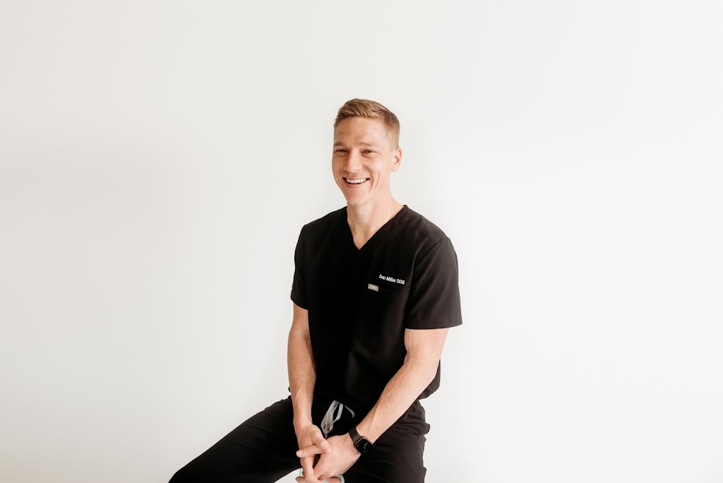 Renew Dental | 355 Ozark Trail Dr, Ellisville, MO 63011, USA | Phone: (636) 207-8484 Renew Dental | 355 Ozark Trail Dr, Ellisville, MO 63011, USA | Phone: (636) 207-8484