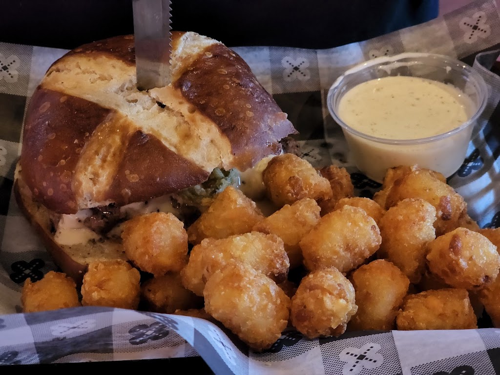 The Local House Restaurant & Bar | 3946 Jeffco Blvd, Arnold, MO 63010, USA | Phone: (636) 467-9900