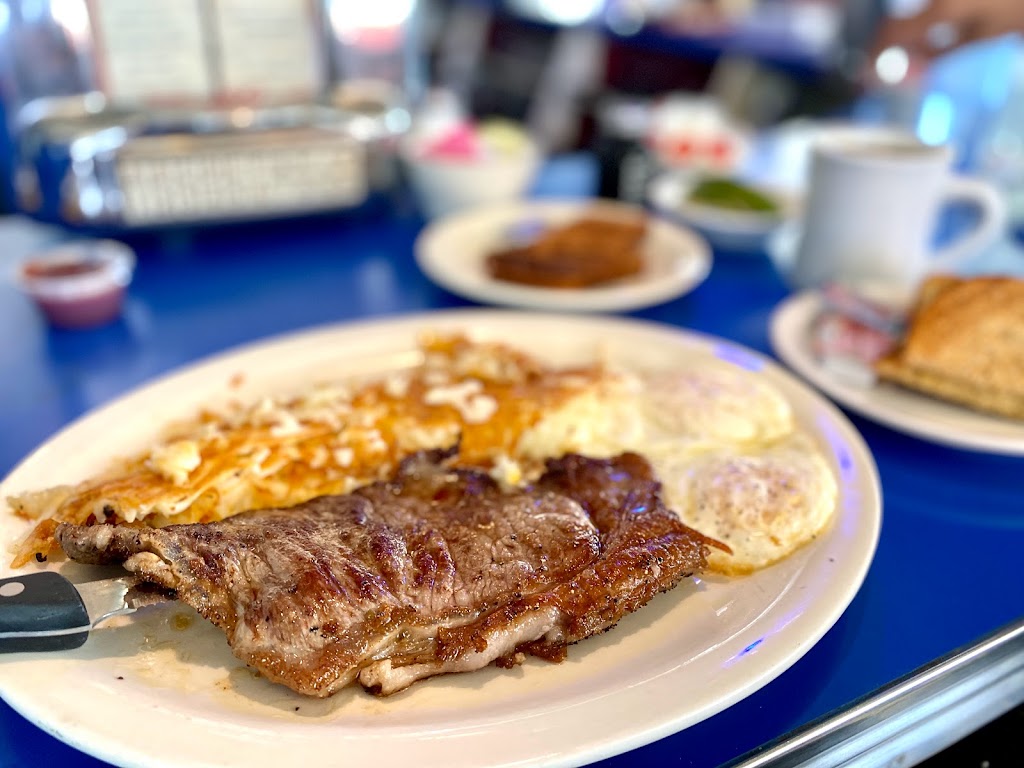 Berts Diner | 8972 Grant Line Rd, Elk Grove, CA 95624, USA | Phone: (916) 686-6622