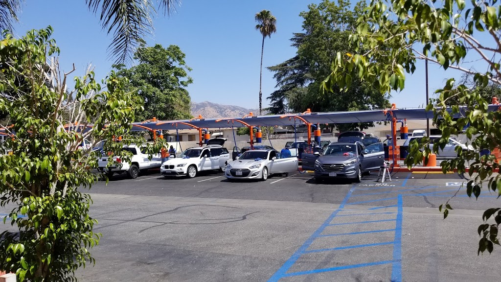 Route 66 Car Wash in 525 E Rte 66, Glendora, CA 91740, USA
