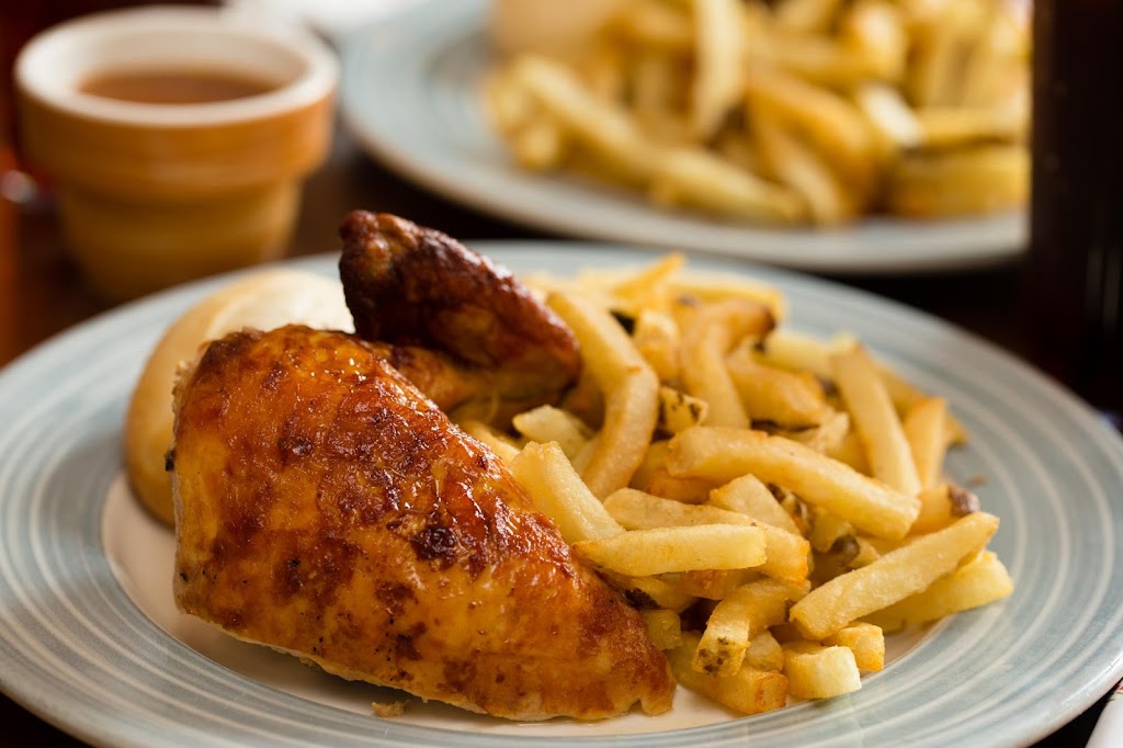 Swiss Chalet | 5844 Malden Rd, LaSalle, ON N9H 1S4, Canada | Phone: (226) 216-2566