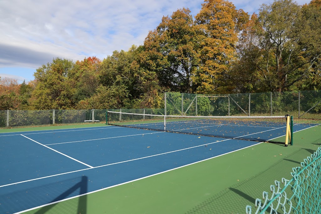 Total Tennis-Saugerties NY | 1811 Old Kings Hwy, Saugerties, NY 12477, USA | Phone: (845) 247-9177