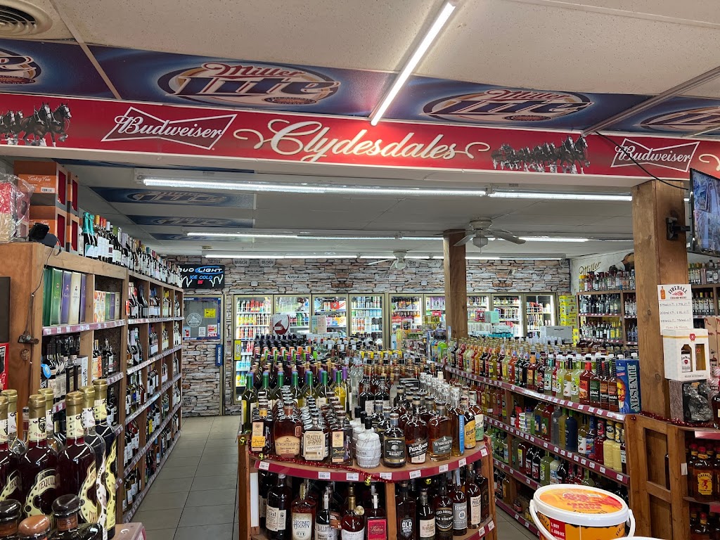 Kelly Ski Slope Liquor | 3142 KY-227, Carrollton, KY 41008, USA | Phone: (502) 732-0079