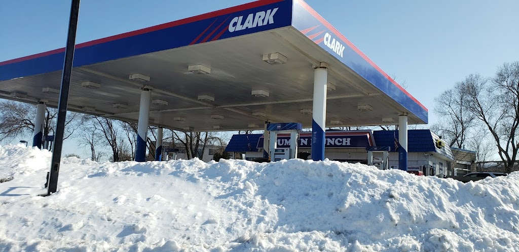 Clark Pump N Munch | 1505 69th Ave N, Minneapolis, MN 55430, USA | Phone: (763) 566-2705