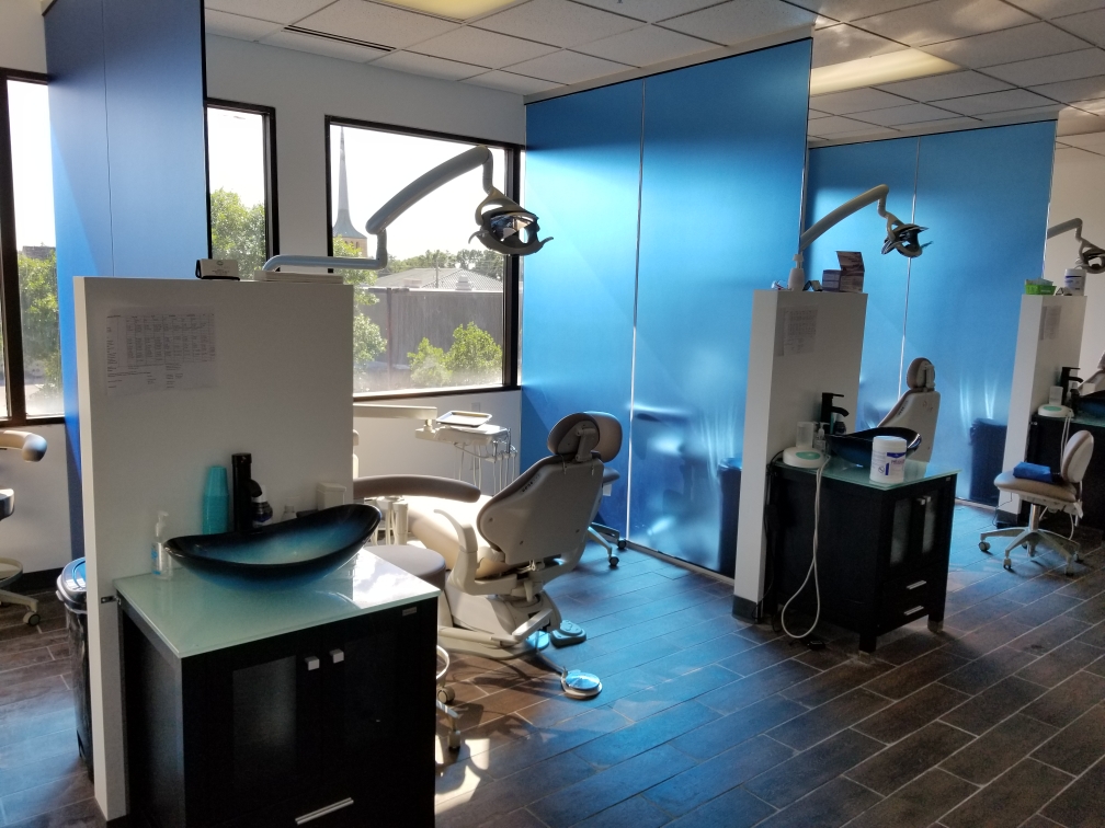 Clear Lakes Dental - Robbinsdale | 4080 W Broadway Ave #300, Robbinsdale, MN 55422, USA | Phone: (763) 712-3214