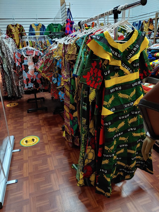 Mchetes African Treasures | Hmong Town Building, 8340 W Appleton Ave # 40, Milwaukee, WI 53218, USA | Phone: (414) 388-3537