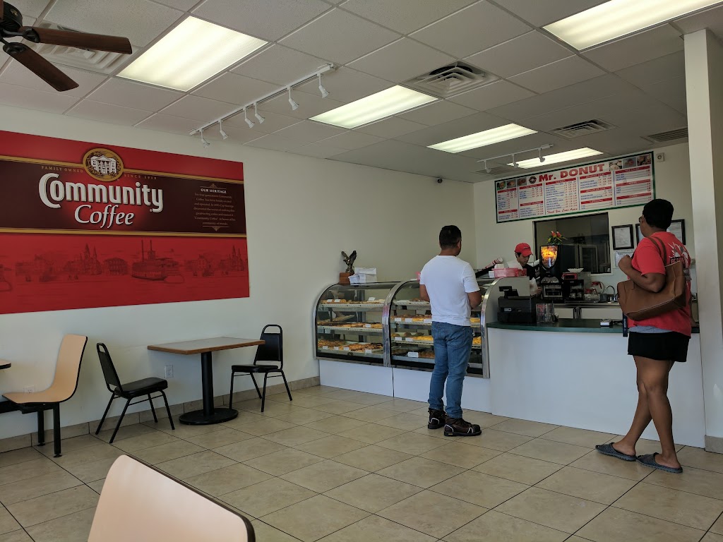 Mr Donut & Kolaches | 19221 W Little York Rd, Katy, TX 77449, USA | Phone: (281) 856-0099