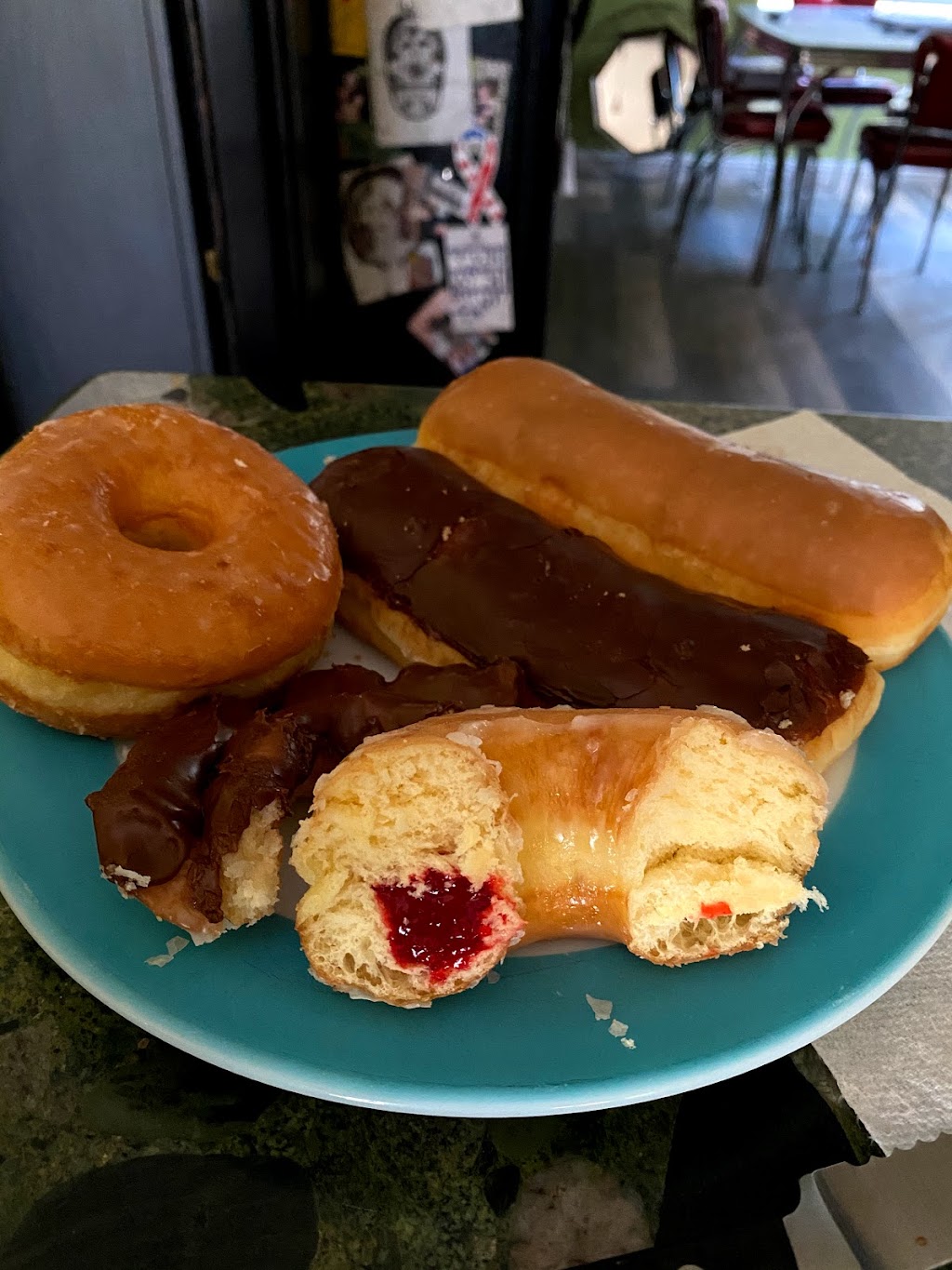 Howards Donuts | 2340 Sunrise Blvd # 22, Gold River, CA 95670, USA | Phone: (916) 638-7509