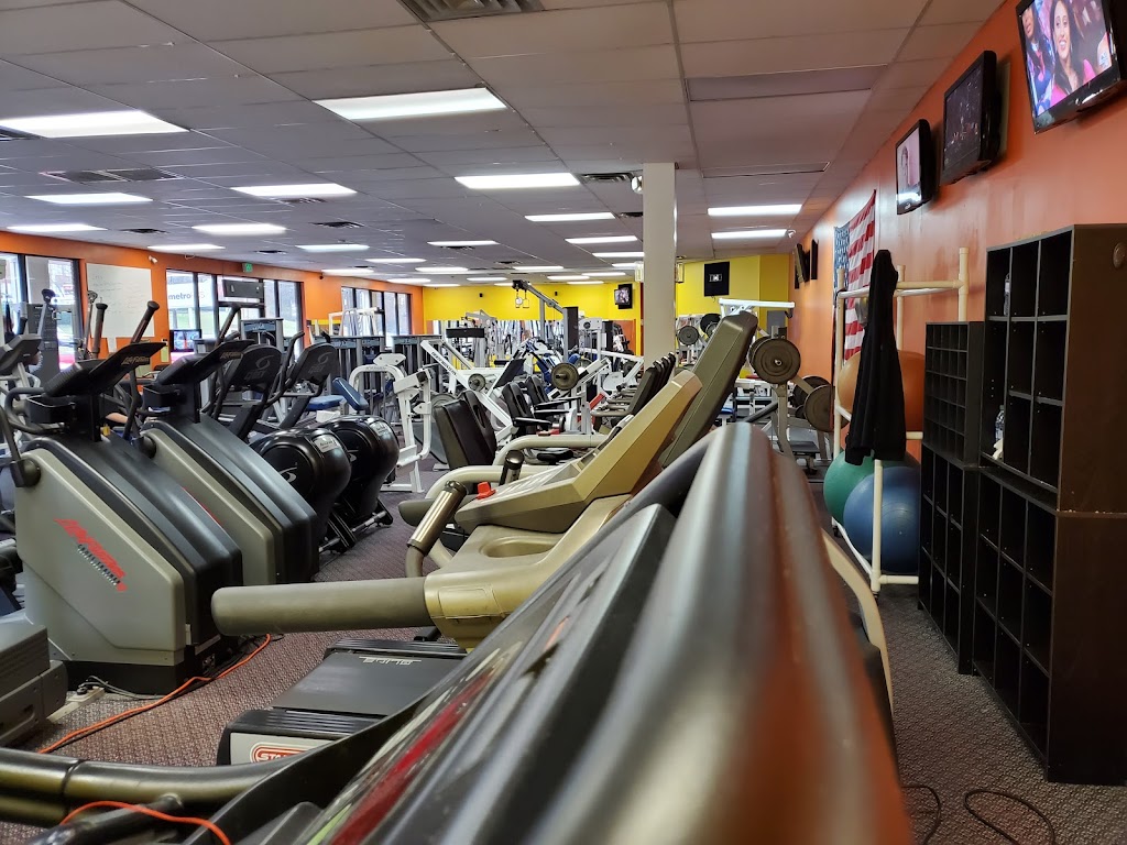 Quick Fit Gym | 2460 Old Springville Rd, Birmingham, AL 35215, USA | Phone: (205) 835-0184