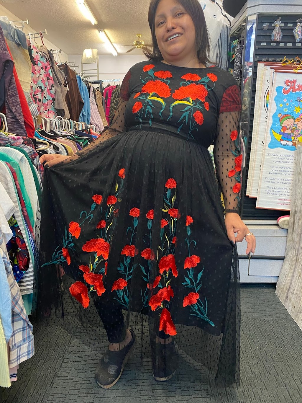Huinils Thrift Store & Tailoring | 1984 Stillwater Ave E, St Paul, MN 55119, USA | Phone: (651) 330-2440 Huinils Thrift Store & Tailoring | 1984 Stillwater Ave E, St Paul, MN 55119, USA | Phone: (651) 330-2440