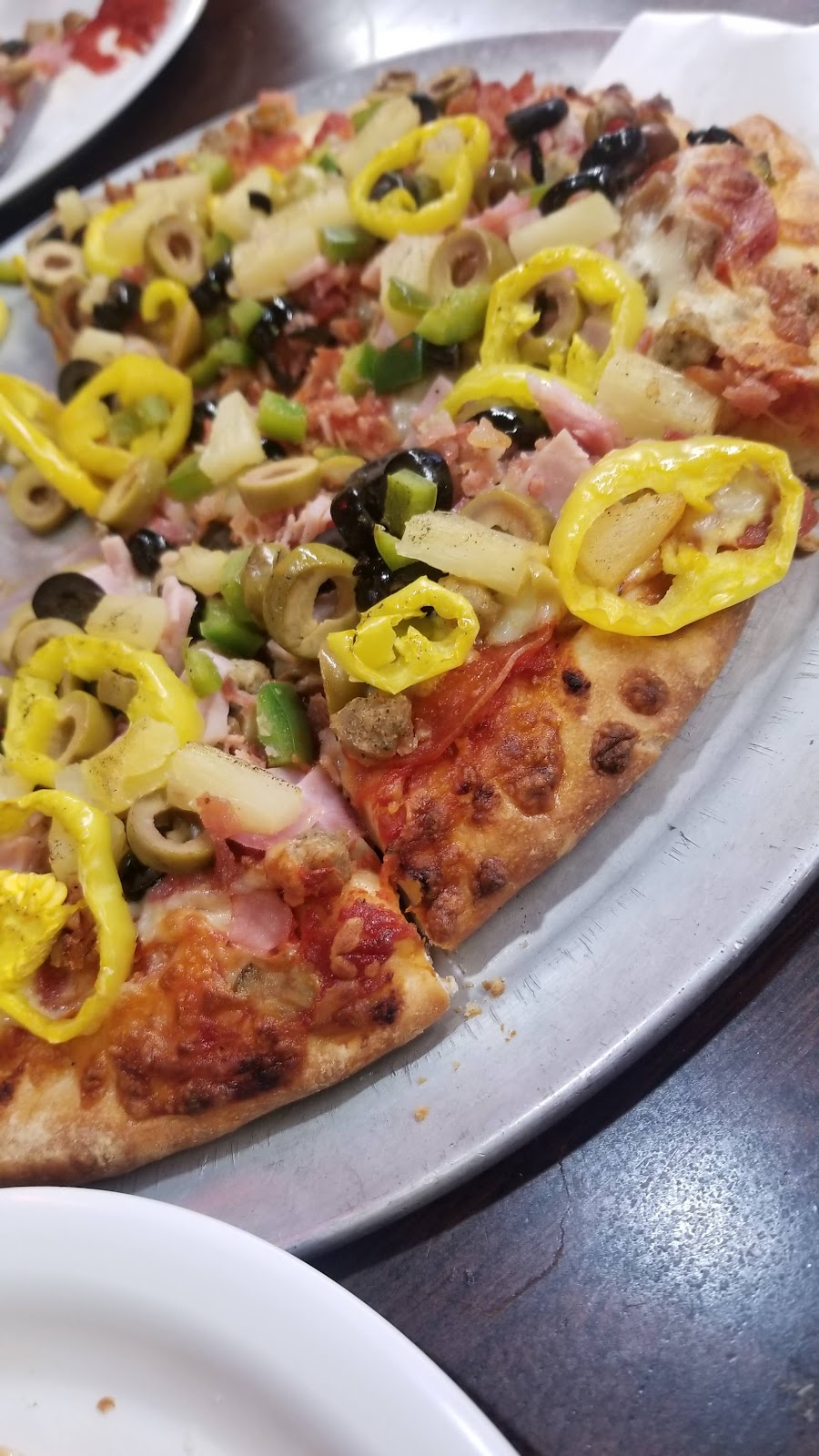 Chubbys Pizza | 120 N Main St, South Lebanon, OH 45065, USA | Phone: (513) 494-1900