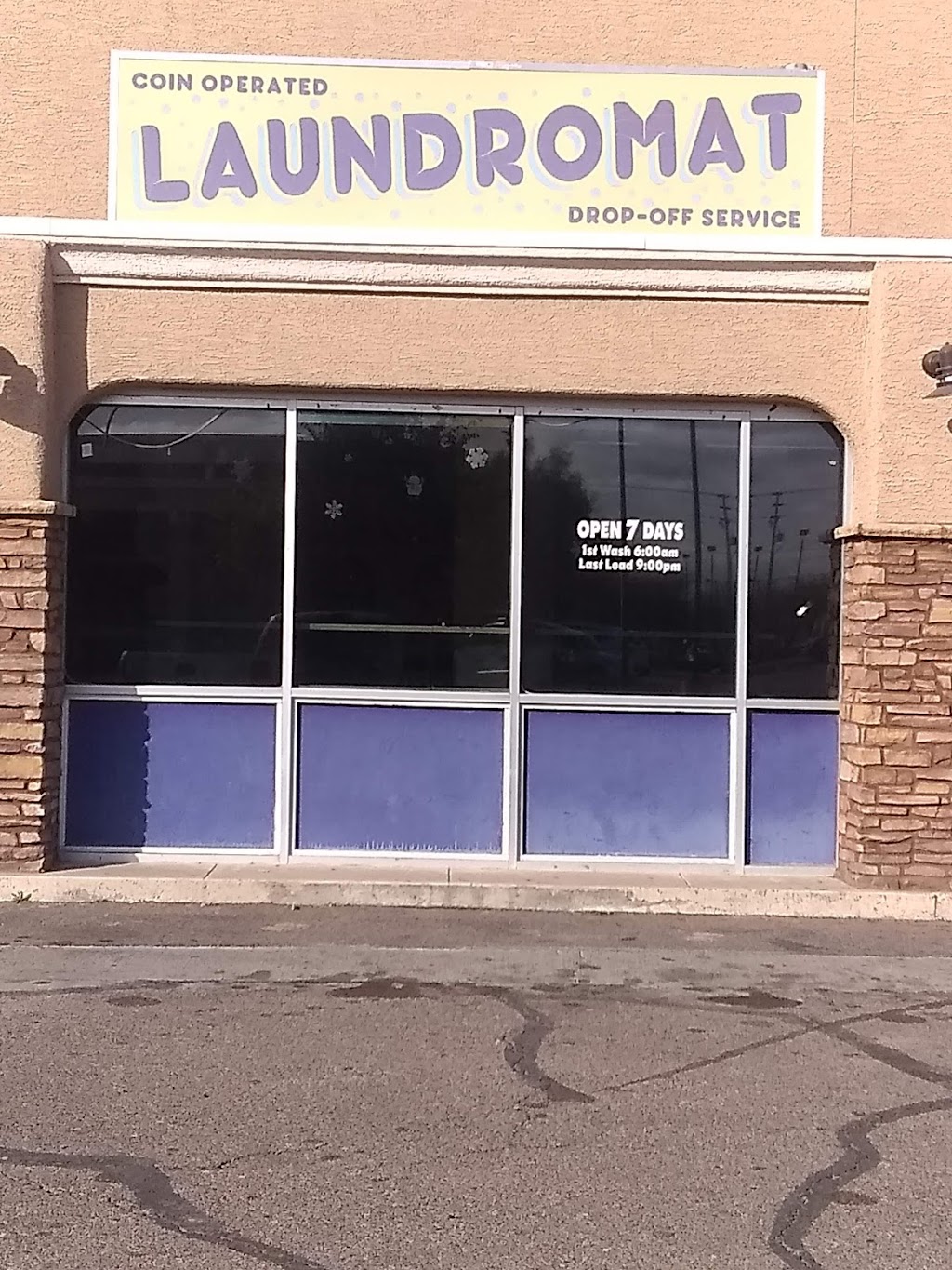 Quick Clean Laundromat | 950 E Florence Blvd, Casa Grande, AZ 85122, USA | Phone: (520) 836-6117