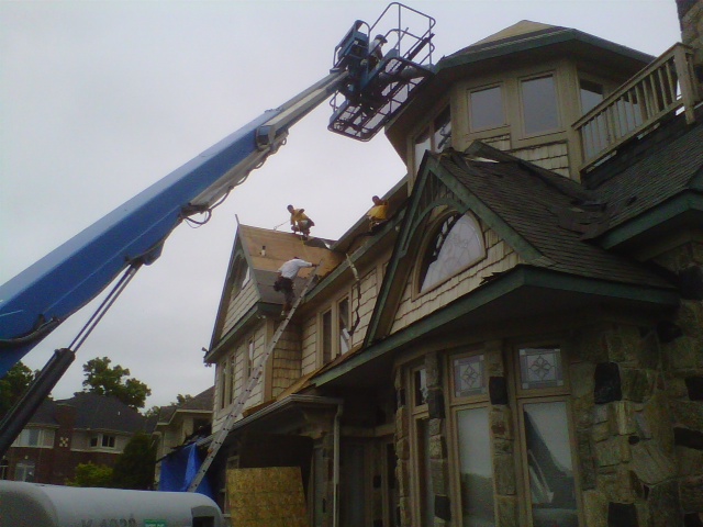 On the Level Roofing & Siding | 50799 Mound Rd, Shelby Township, MI 48317, USA | Phone: (888) 535-3835