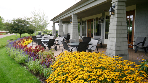 Oak 19 Fare & Refreshment | 3000 Town Course Dr, Chaska, MN 55318, USA | Phone: (952) 303-5270