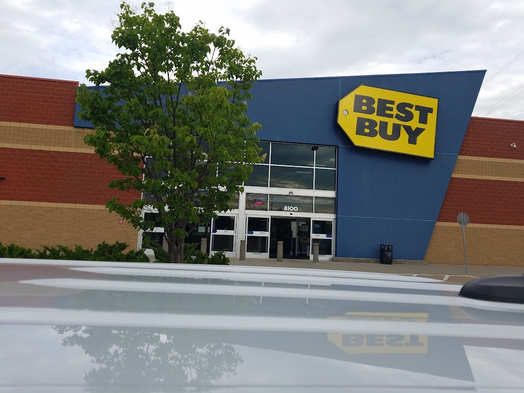 Best Buy | 8100 Old Carriage Ct, Shakopee, MN 55379, USA | Phone: (952) 233-0387