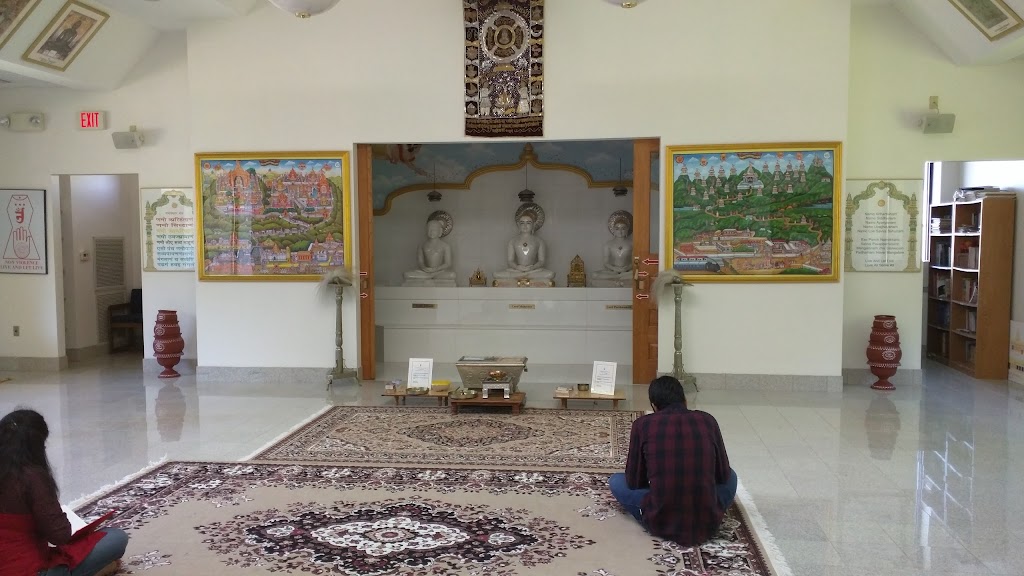 Jain Temple of Wisconsin | n4063 w243, N4063 W243 Pewaukee Rd, Pewaukee, WI 53072, USA | Phone: (262) 695-1200