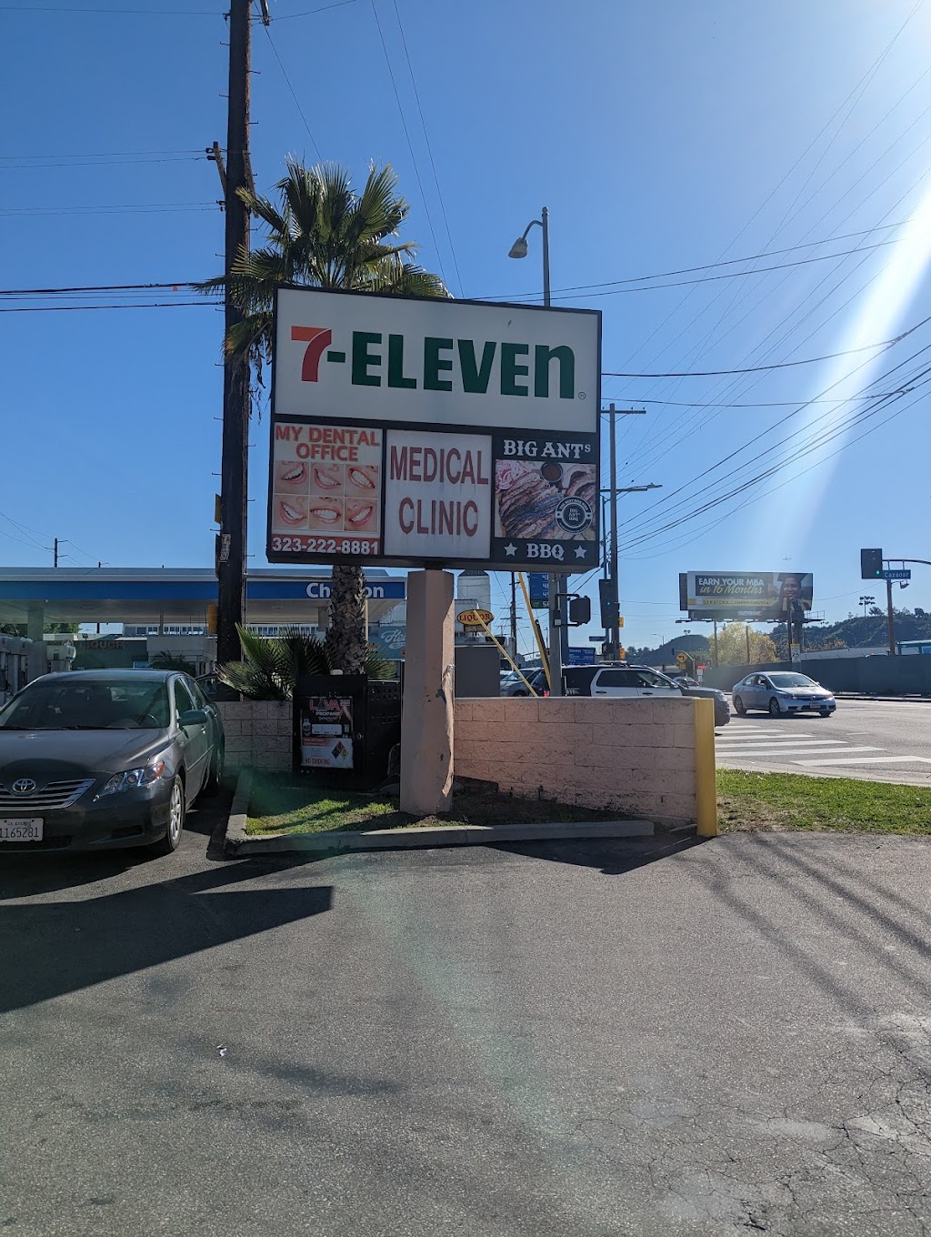 7-Eleven | 2205 N San Fernando Rd, Los Angeles, CA 90065, USA | Phone: (323) 225-5319