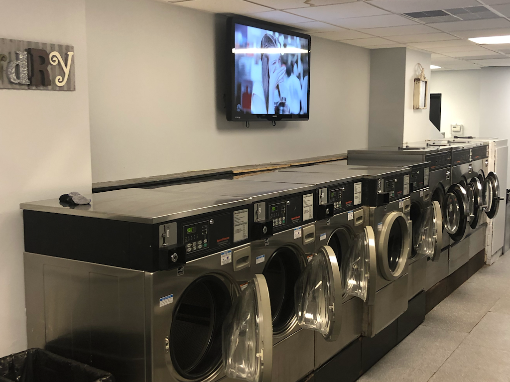 Soap Box Laundromat | 39 Glaciers Edge Square, Cross Plains, WI 53528 | Phone: (608) 798-0271