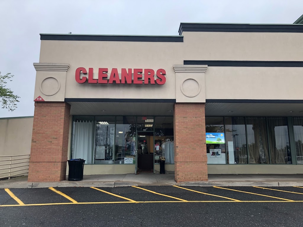 Happy Cleaners | 336 US-9 N, Englishtown, NJ 07726, USA | Phone: (732) 617-8500