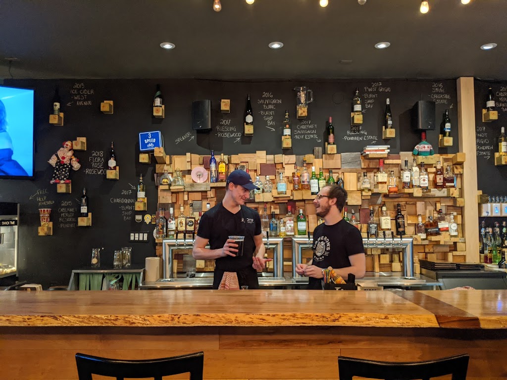 Iggys Pub & Grub | 115 RR 20, Fonthill, ON L0S 1E0, Canada | Phone: (905) 892-6667