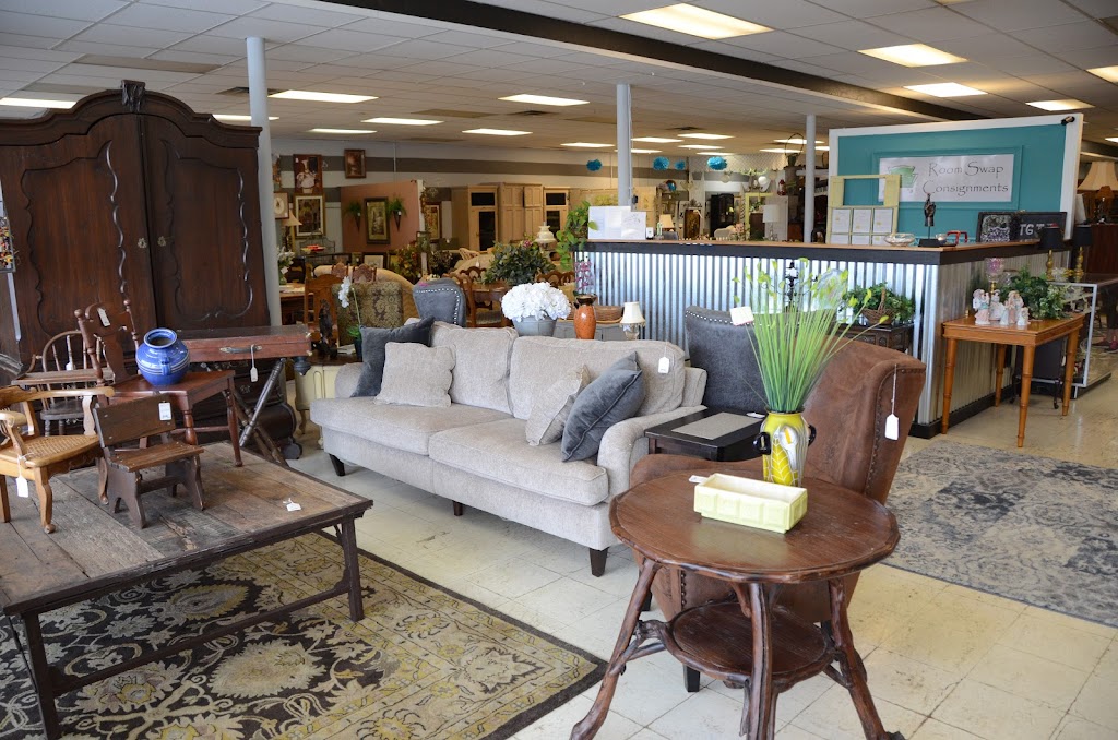 Room Swap Consignments | 1023 E Main St, Plainfield, IN 46168, USA | Phone: (317) 406-3065