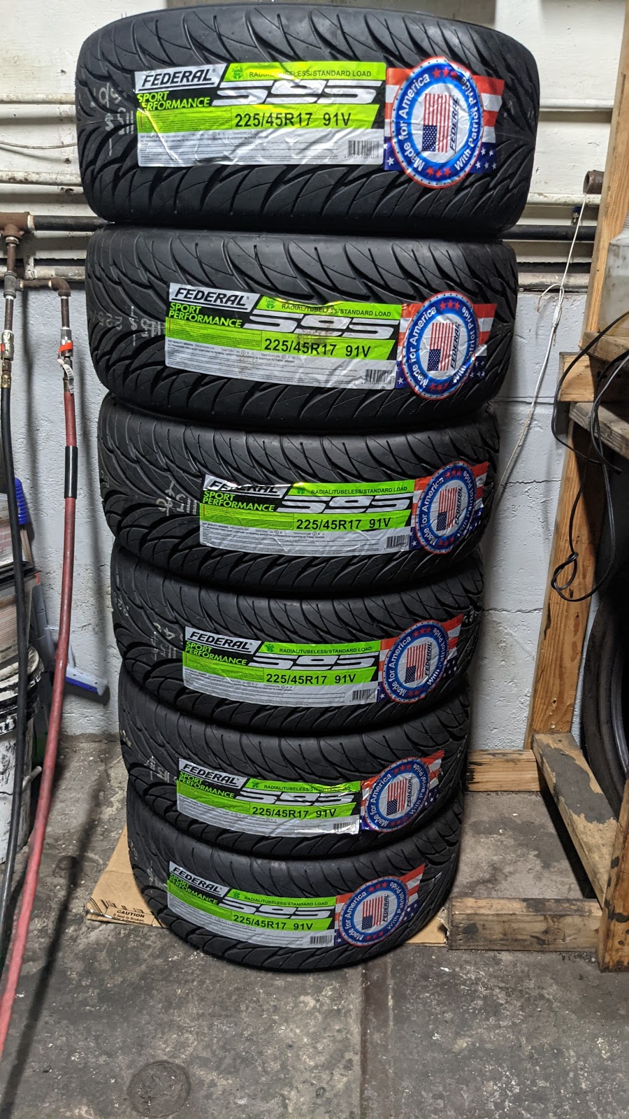 Los gatos new and used tires | 37-34 31st St, Queens, NY 11101, USA | Phone: (718) 361-6002