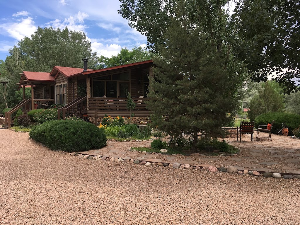 Lark Landing B&B | 217 Co Rd 119, Florence, CO 81226, USA | Phone: (719) 784-3813