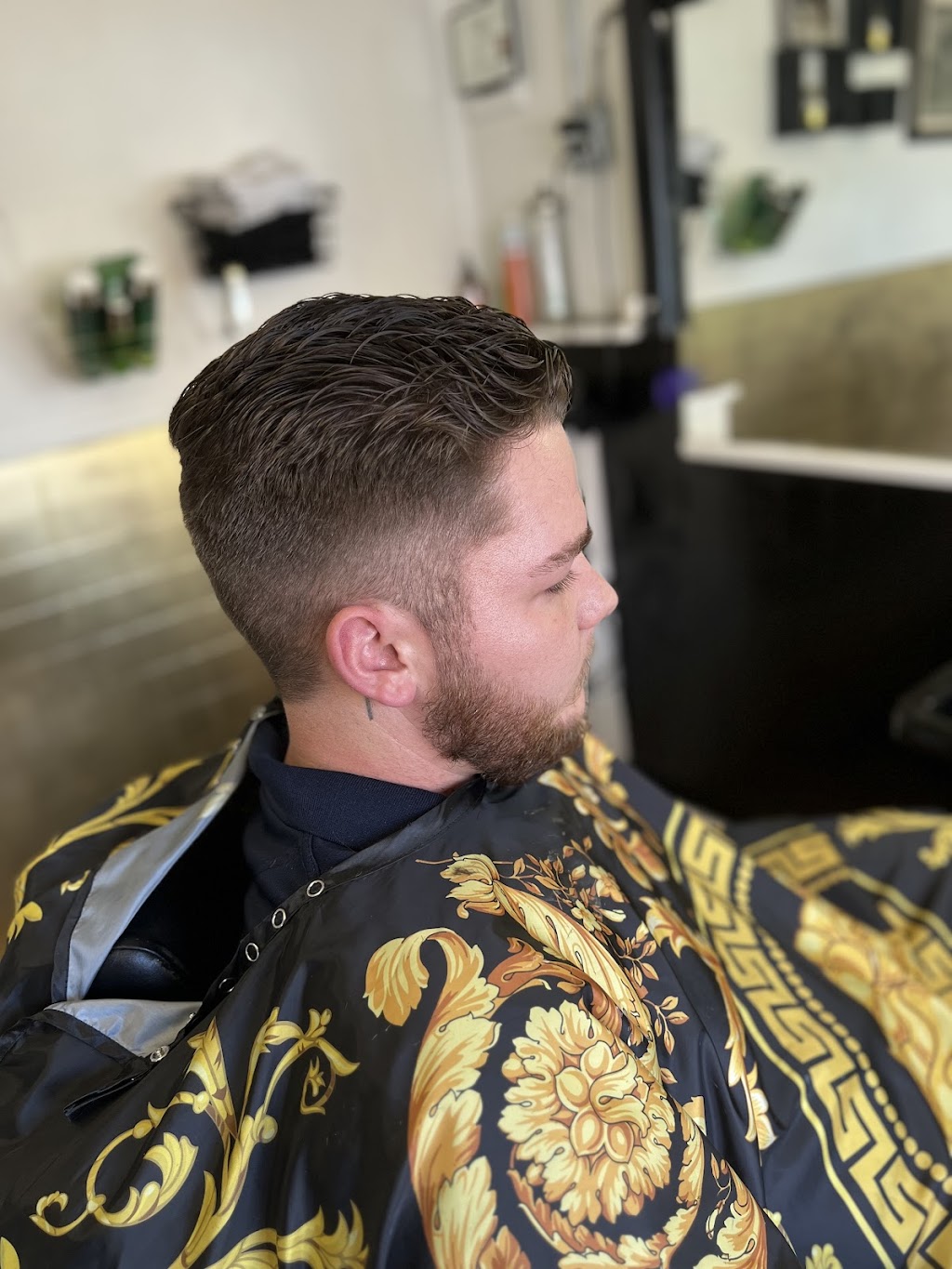 Luxshirey Cuts | 122 N Willow St, Sherman, TX 75090, USA | Phone: (903) 818-8034