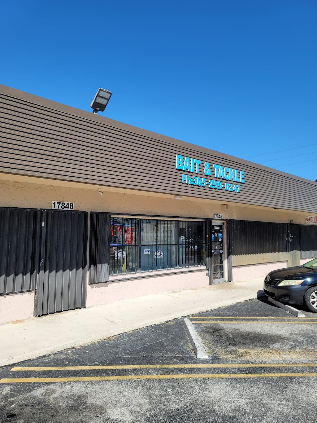 F & F Bait & Tackle | 17846 S Dixie Hwy, Miami, FL 33157 | Phone: (305) 259-0247