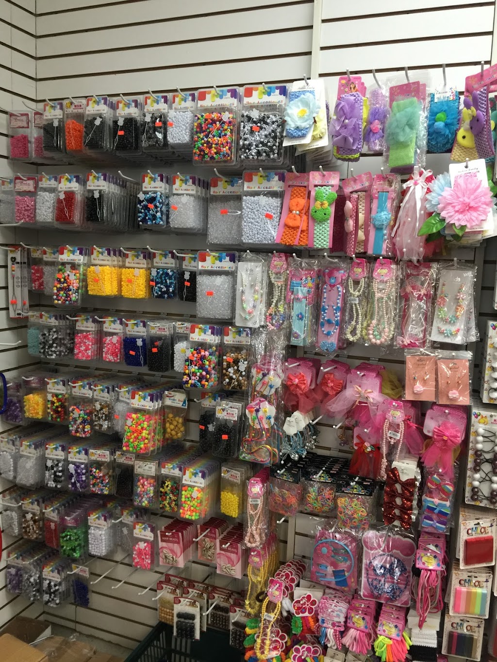 RK Dollar And Beauty Supply | 1611 NE 8th St, Homestead, FL 33033, USA | Phone: (786) 481-5488