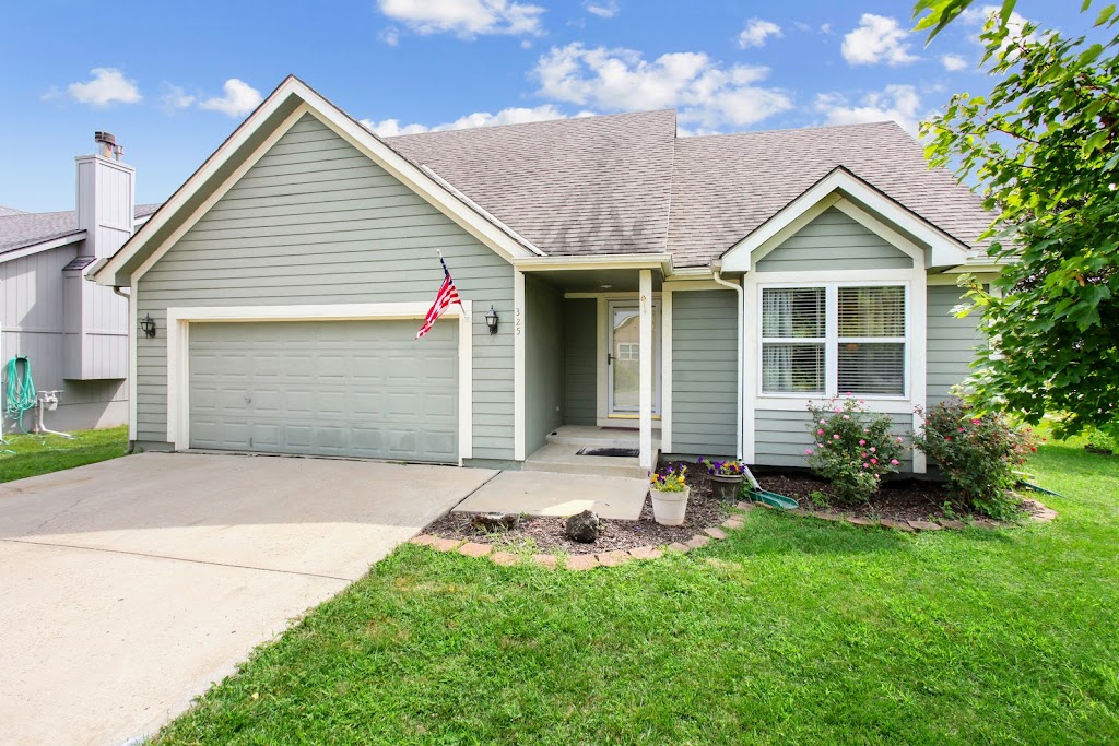 Jackie OConnor - Stahl - Realtor | 13671 S Mur-Len Rd, Olathe, KS 66062, USA | Phone: (913) 707-7241