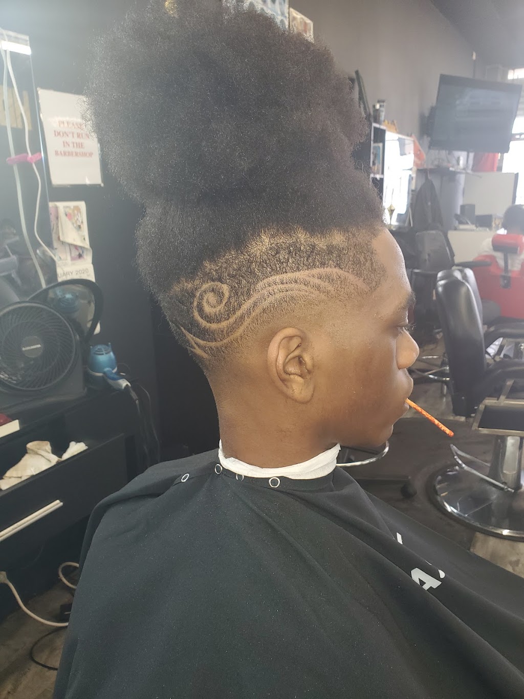 Handz of Class | 5768 Cullen Blvd, Houston, TX 77021, USA | Phone: (832) 461-7311