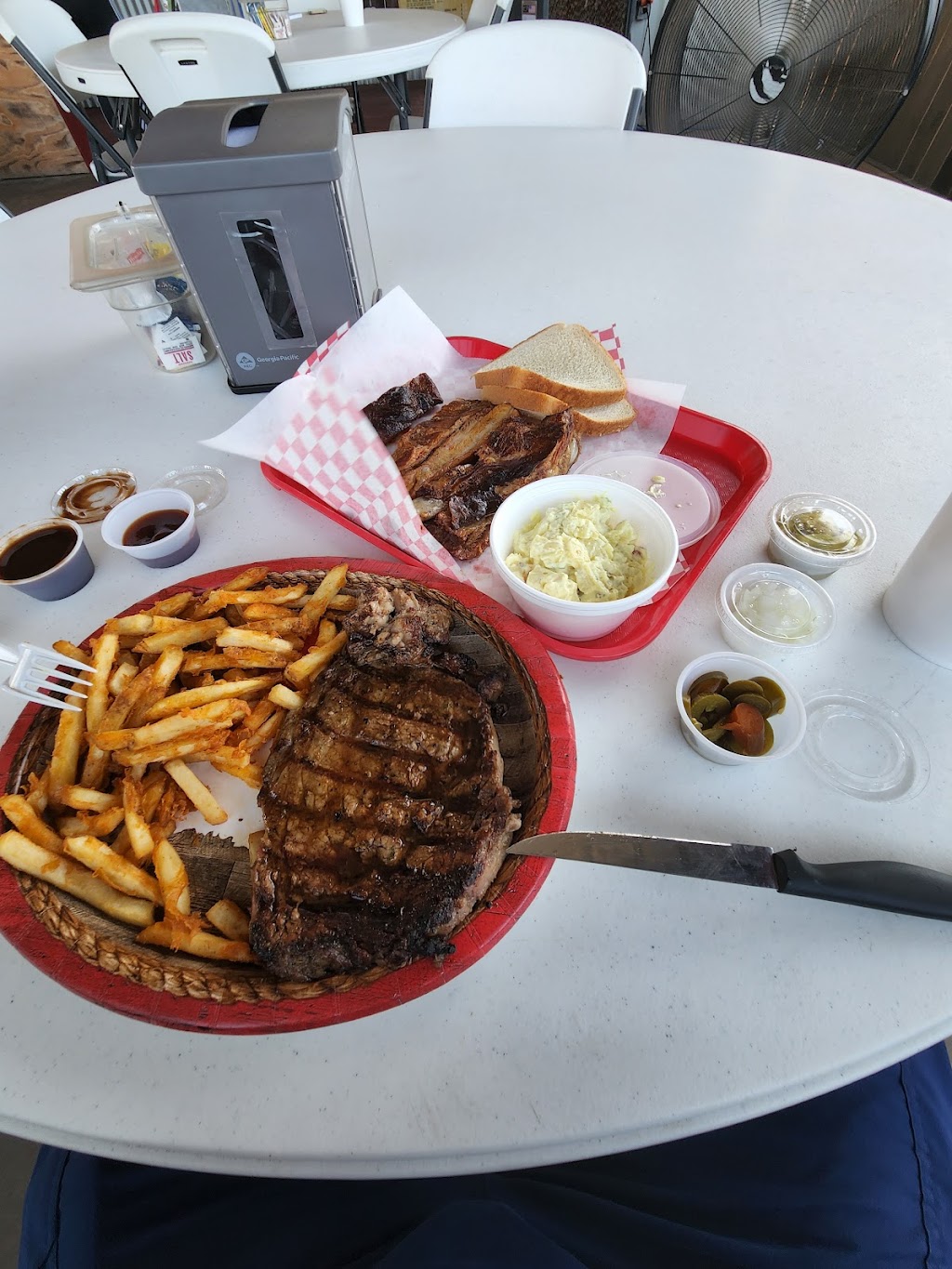 Texas Grub Wagon | 16561 South, 16561 US-281, Falfurrias, TX 78355, USA | Phone: (361) 500-7996