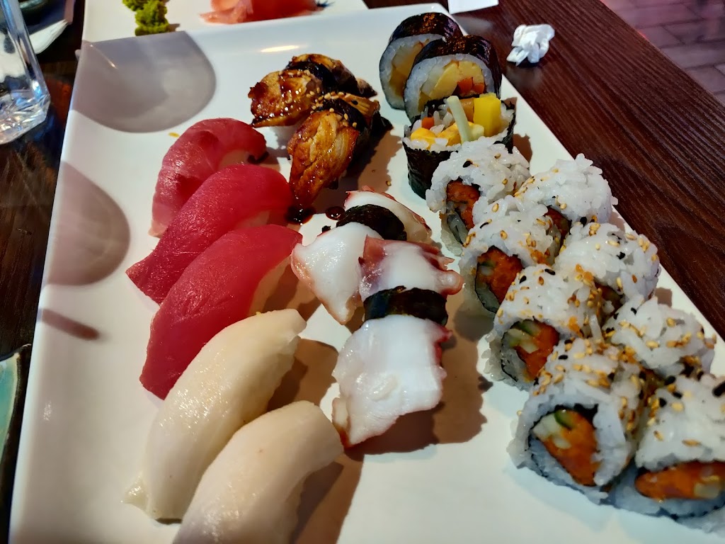 Kanpai Japanese Restaurant and Sushi | 5935 Dublin Blvd #100, Colorado Springs, CO 80923 | Phone: (719) 574-2412