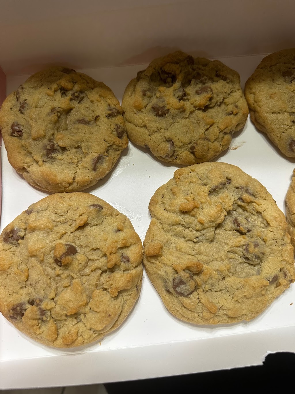 Crumbl Cookies - Brentwood | 5421 Lone Tree Wy Suite 130, Brentwood, CA 94513, USA | Phone: (925) 308-5057