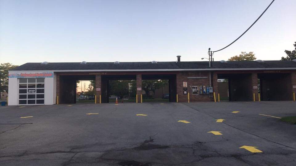 Dr. huggs Carwash | 6283 Transit Rd, Depew, NY 14043, USA | Phone: (716) 773-7839