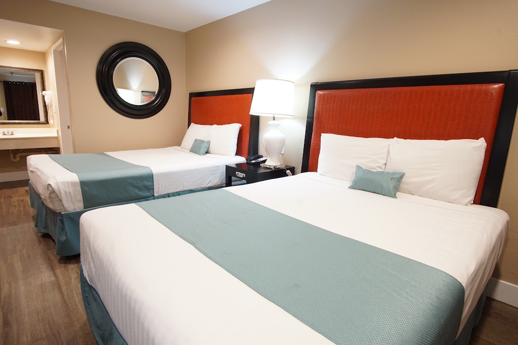 Dixie Orange County Hotel | 11632 Beach Blvd, Stanton, CA 90680, USA | Phone: (714) 891-7688