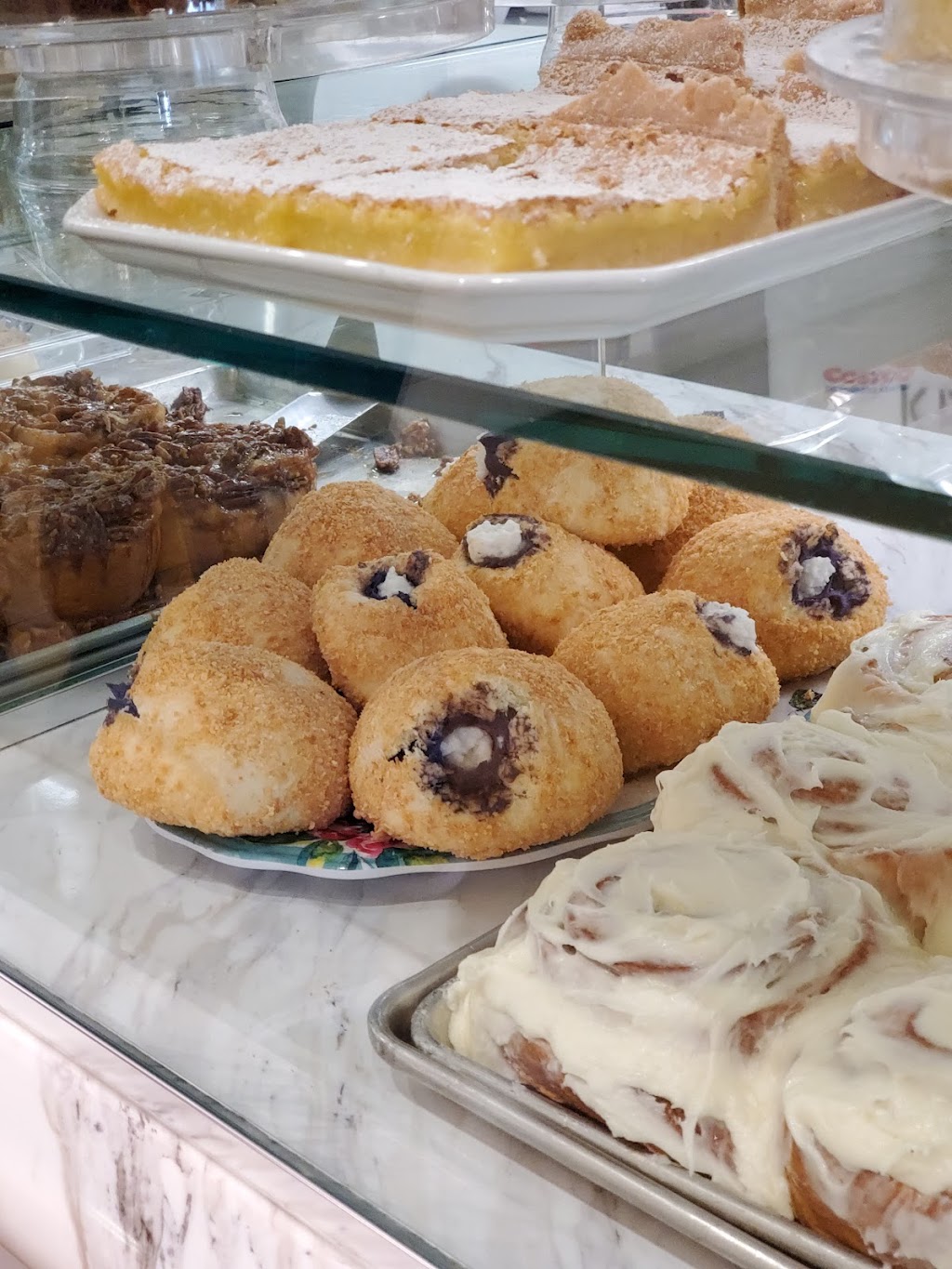 Humboldt Sweets Bakery | 670 S Green Valley Pkwy #110, Henderson, NV 89012, USA | Phone: (702) 434-0077