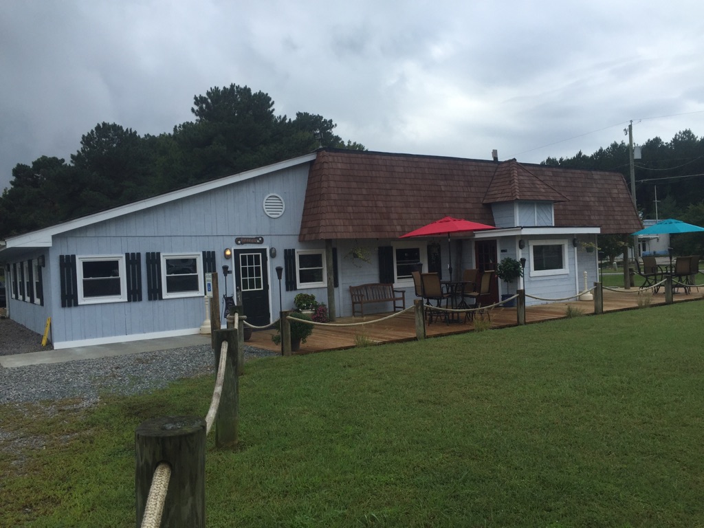 The Galley | 16236 General Puller Hwy, Deltaville, VA 23043, USA | Phone: (804) 776-1019