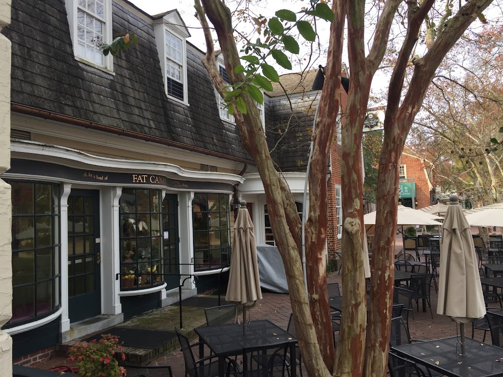 Fat Canary | 410 W Duke of Gloucester St, Williamsburg, VA 23185, USA | Phone: (757) 229-3333