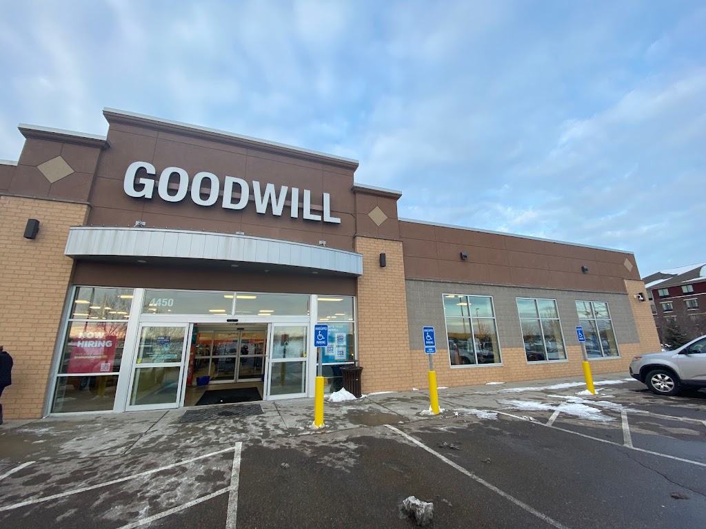 Goodwill - Shakopee | 4450 12th Ave E, Shakopee, MN 55379, USA | Phone: (952) 233-8897