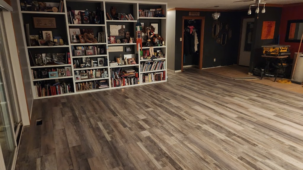 LAKESIDE FLOORING AND DESIGN LLC | 111 N Main St, North Webster, IN 46555, USA | Phone: (574) 834-1282