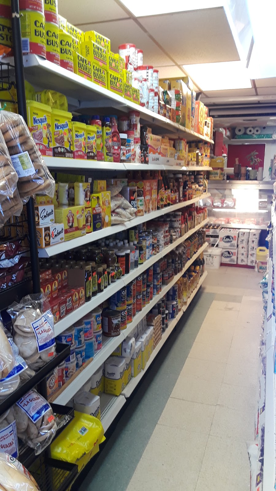 Tenares Grocery | 64 Berkeley St, Lawrence, MA 01841, USA | Phone: (978) 687-0428